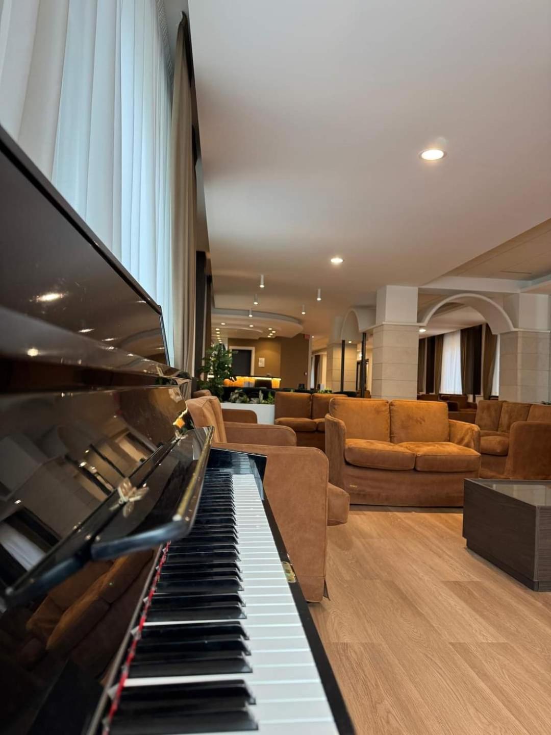 Hotel Meranda Camigliatello Silano Esterno foto